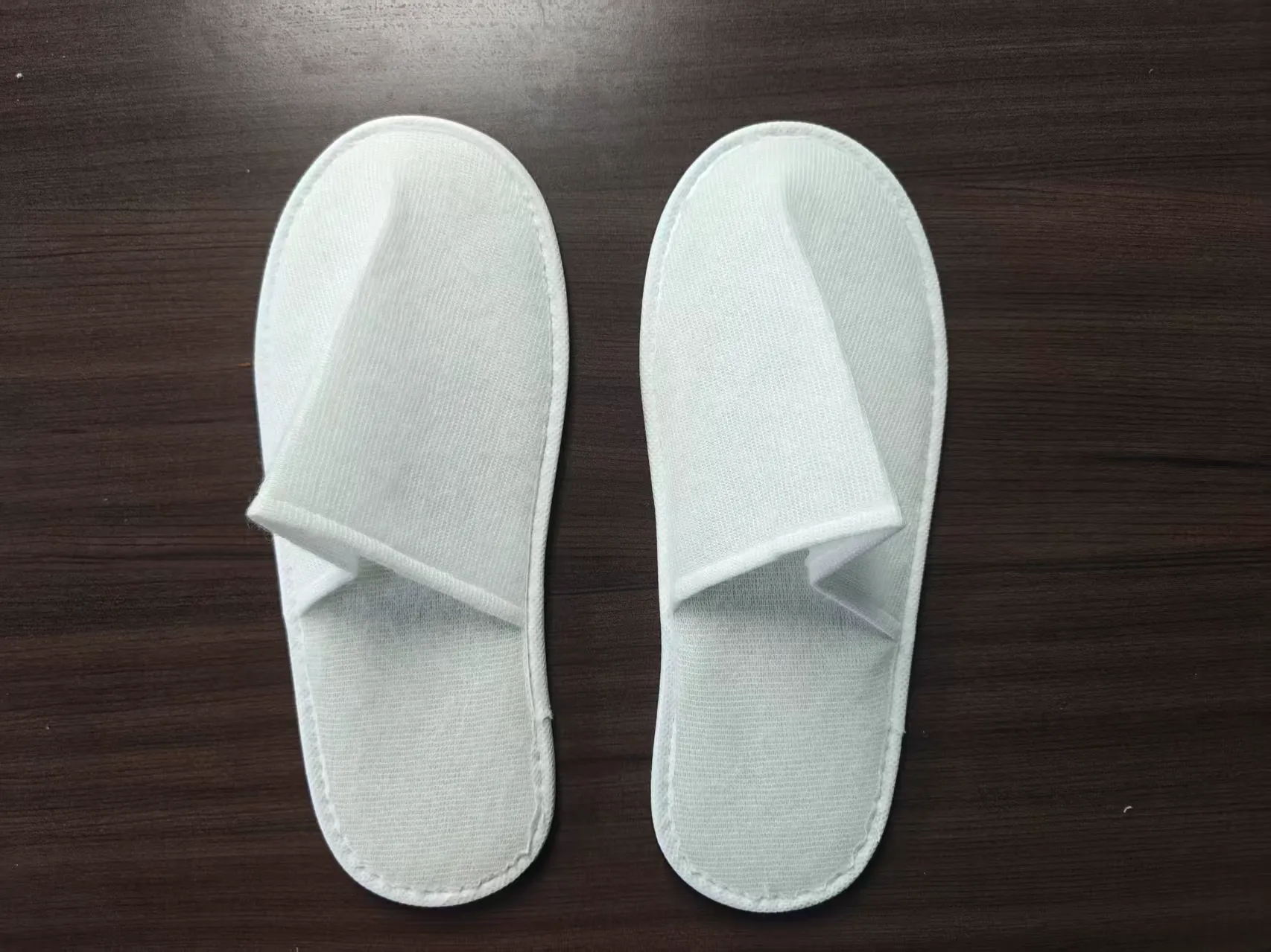 individually packed disposable hotel slippers USA motel