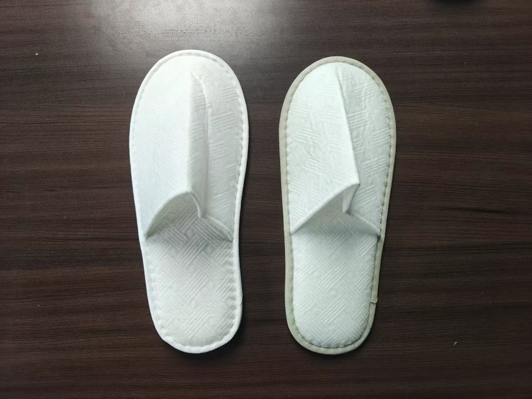 individually packed disposable hotel slippers USA motel